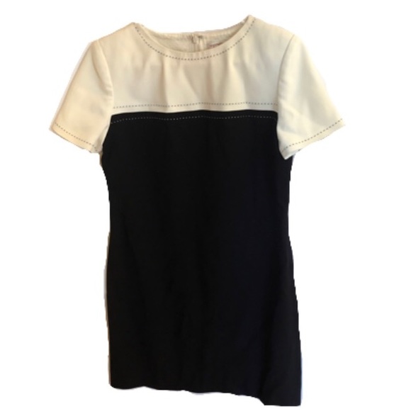 Talbots Dresses & Skirts - Talbots Off White and Black Dress. Size 6 Petite